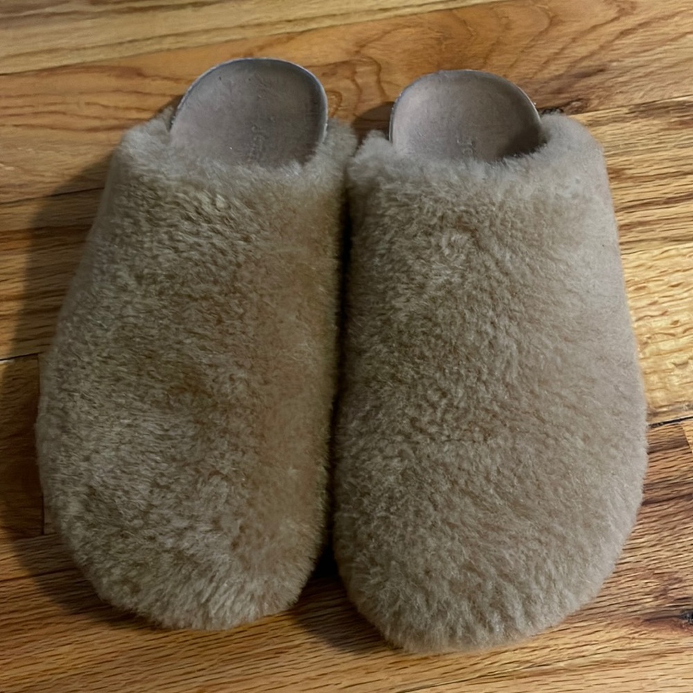 Jenni Kayne shearling clog